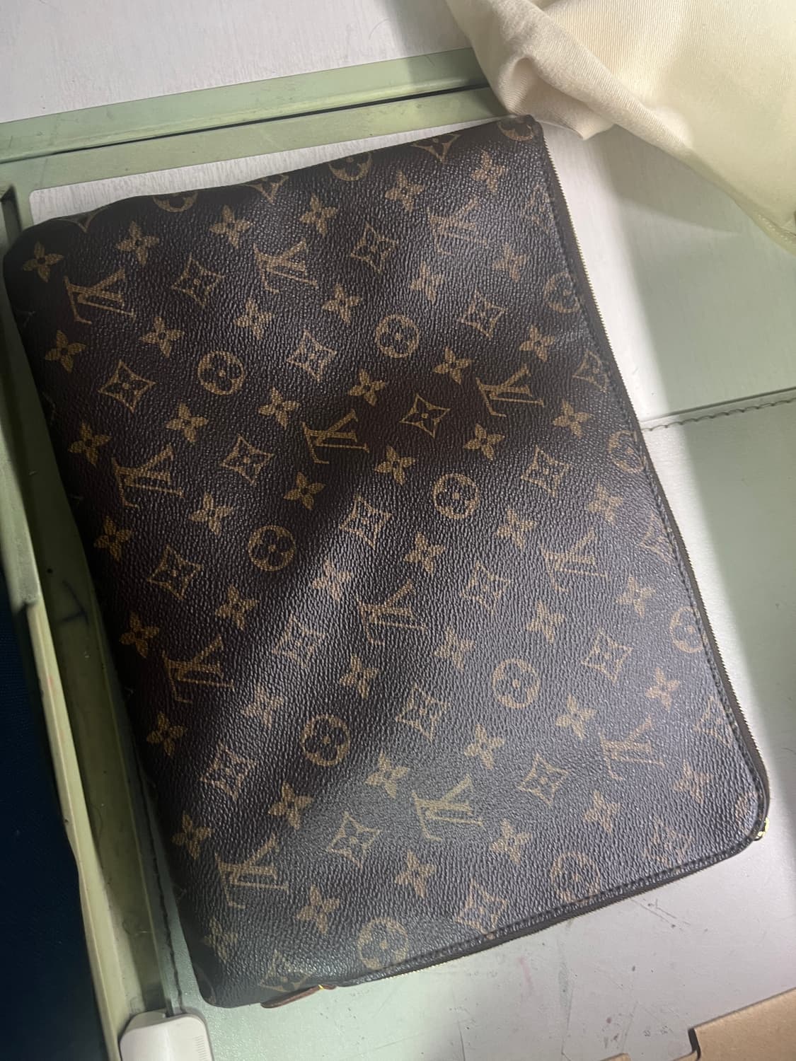 루이비통 클러치 에튀보야주 코인지갑 세트 상품이미지3