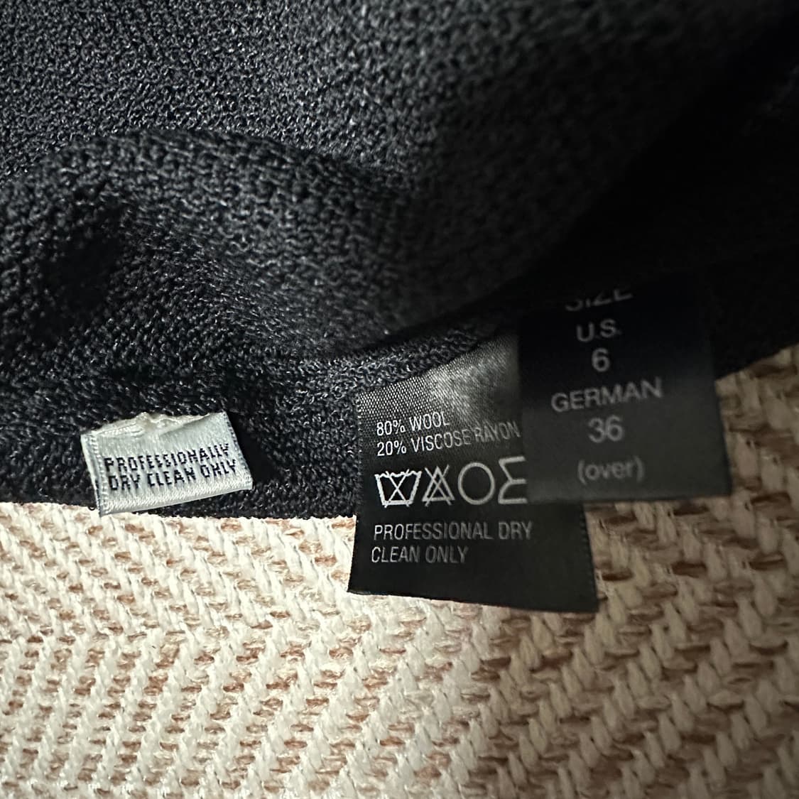 ST. JOHN woman wool skirt black 상품이미지4