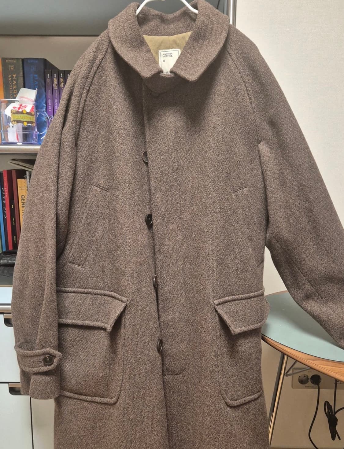 (03) 어나더오피스 voyager balmacaan coat 상품이미지2