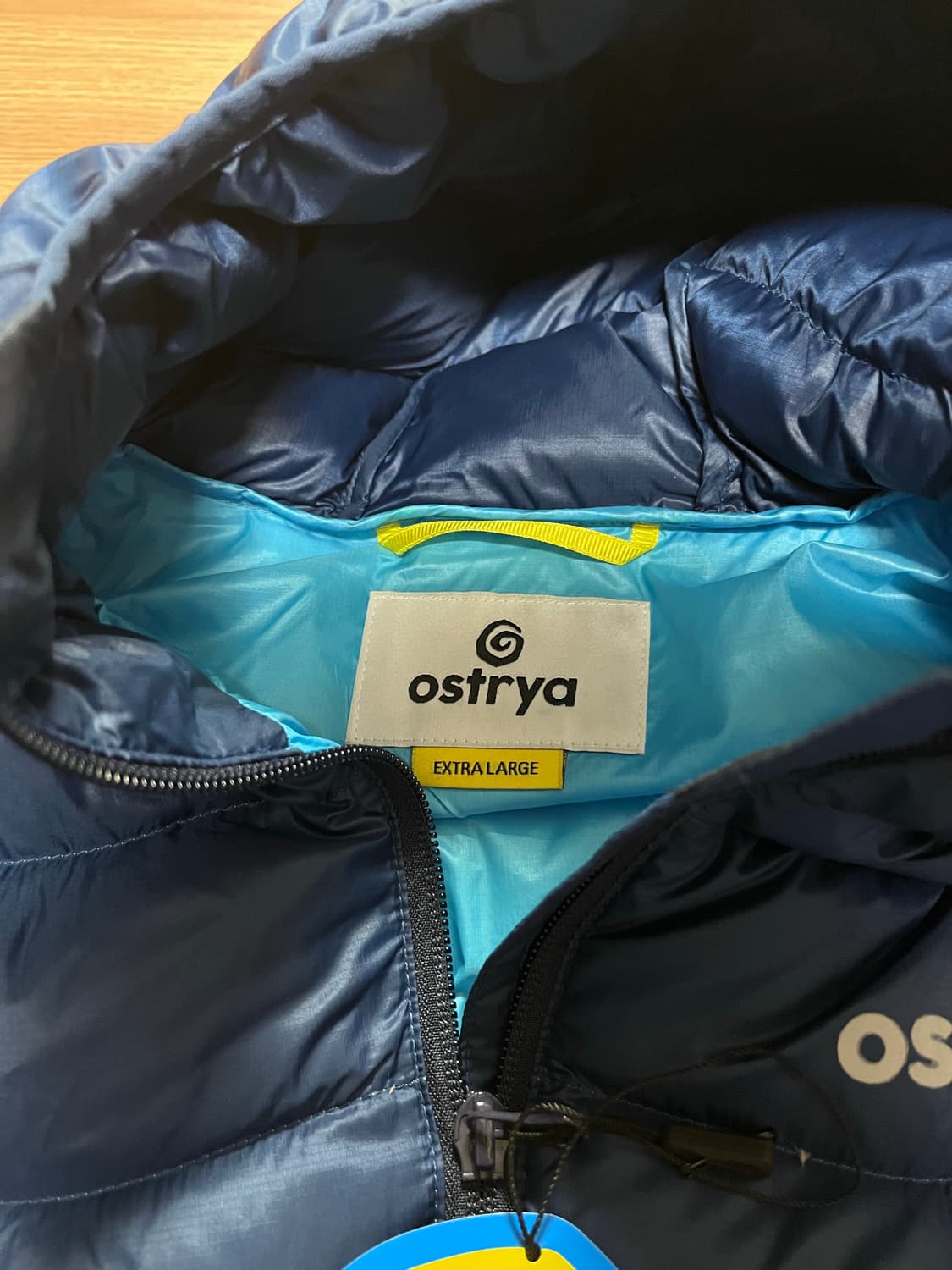 오스트리야 24fw 패딩 자켓 로얄블루 XL 상품이미지2