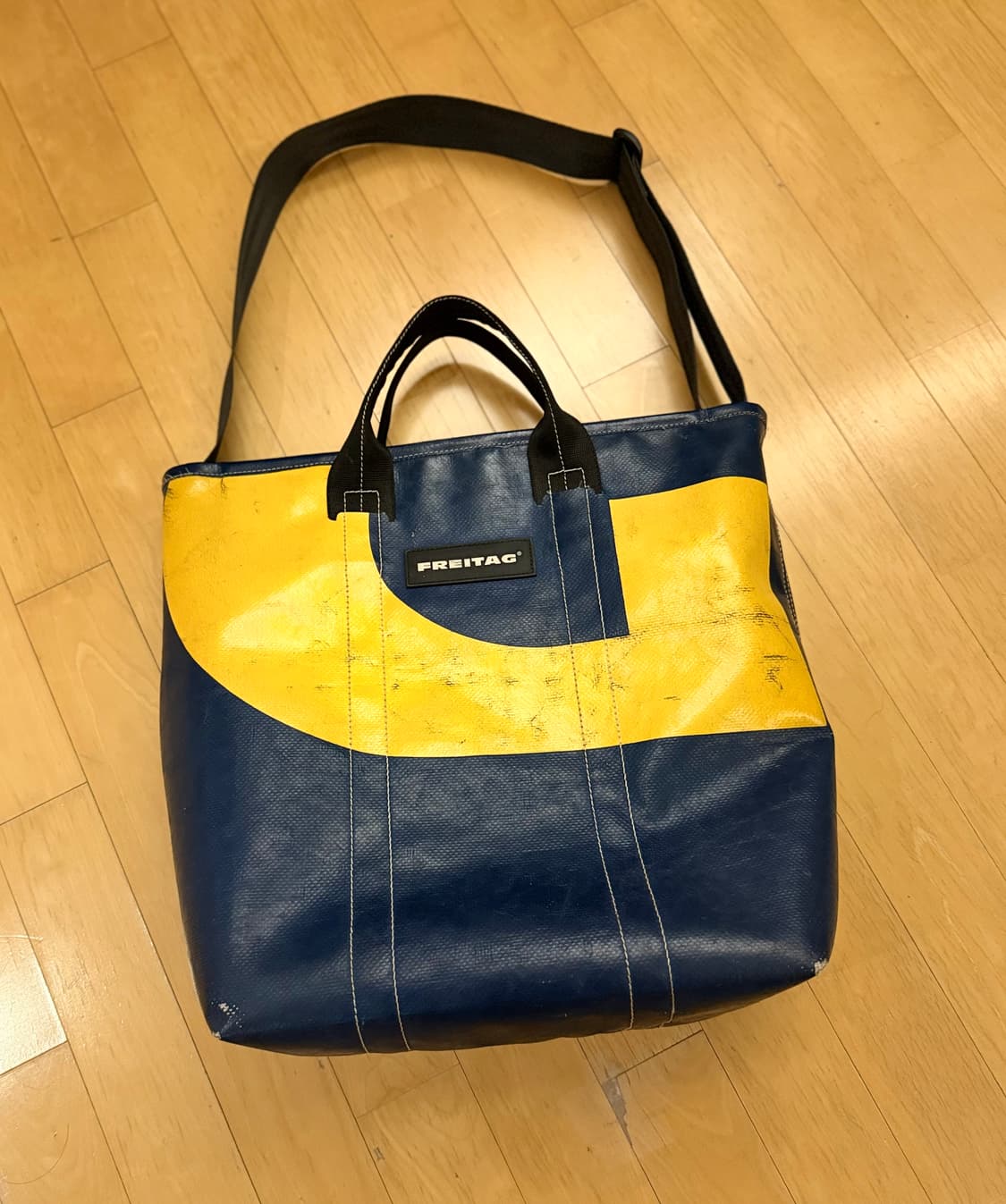 [프라이탁] 밥, BOB (다크블루/옐로우 포인트) 상품이미지1