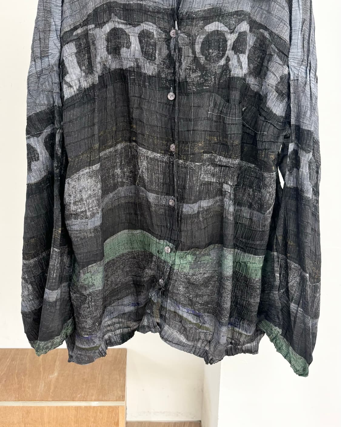 이세이 미야케 그레이 빈티지 프린팅 셔츠 상품이미지5