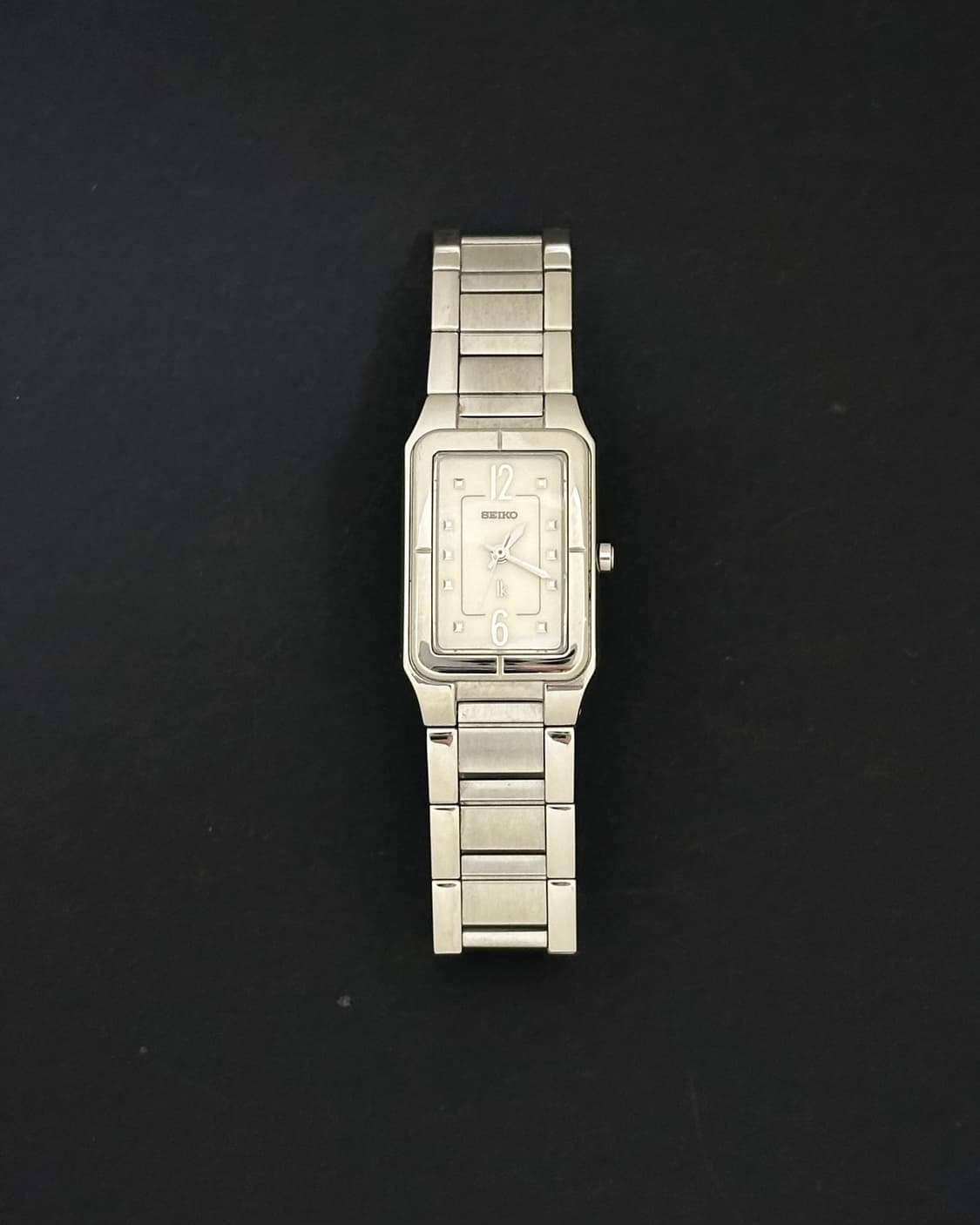 세이코 루키아 렉탱귤러 쿼츠 시계 상품이미지2