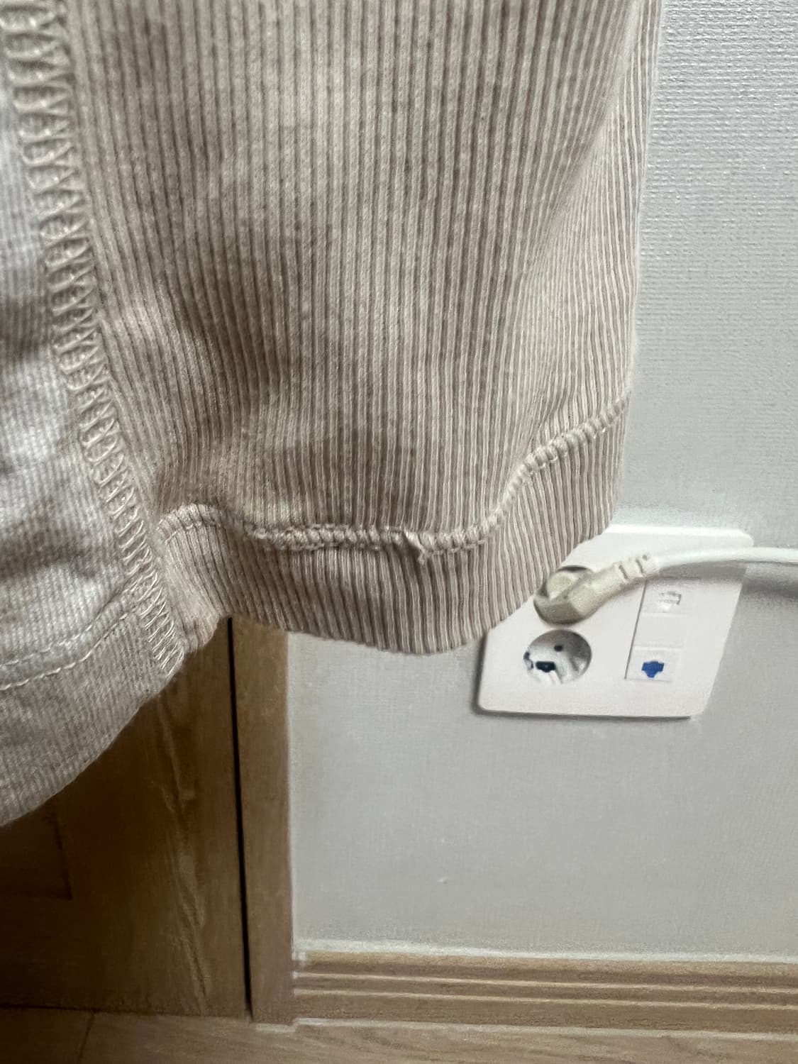 미스치프 레이스 슬리브리스 S 베이지 상품이미지5