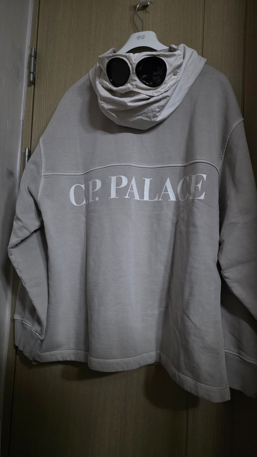 팔라스 x C.P. 컴퍼니 후드 스톤 - 25SS 국내판 XXL 상품이미지3