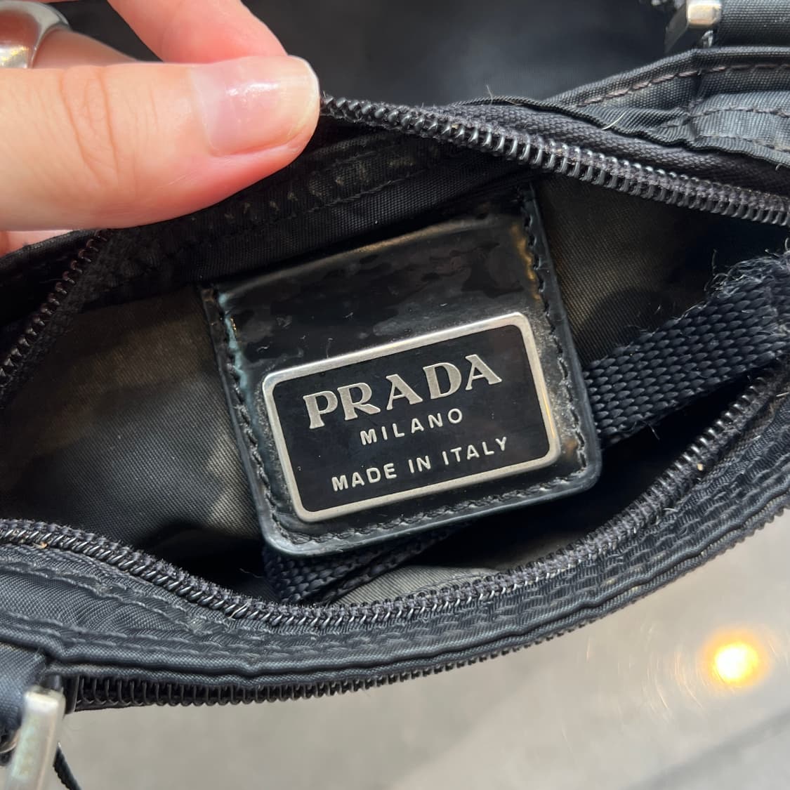 Prada nylon cross bag 상품이미지6