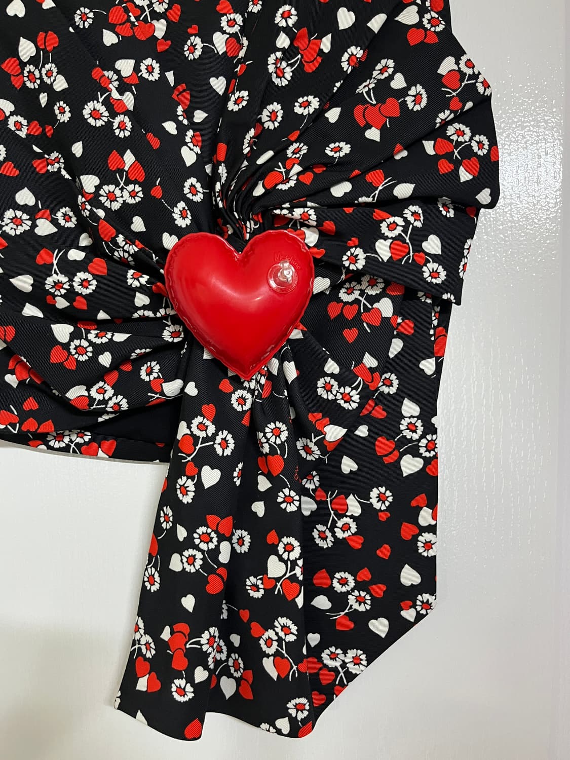 새상품)모스키노 하트 패턴 랩 스커트 상품이미지2