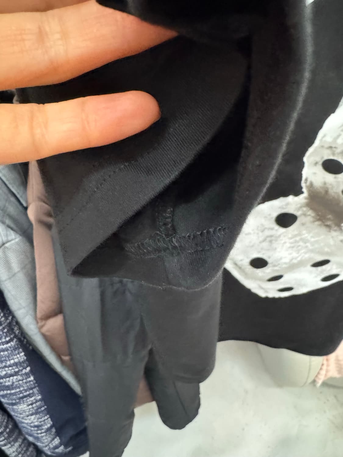 👕 STUSSY 다이스 백프린트 반팔 티셔츠 (Black) 상품이미지8