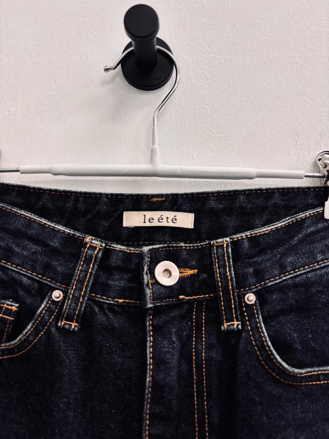 르 에떼(le ete) 클래식 스트레이트 생지 데님 팬츠 인디고 상품이미지2