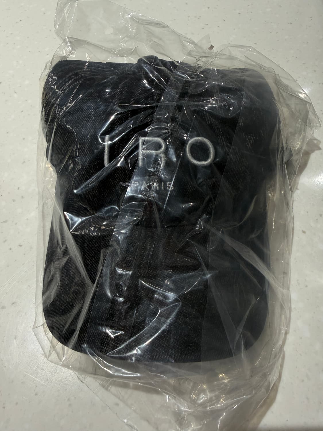 Iro Paris 이로 로고 자수 워시드 볼캡 블랙 새상품 상품이미지2