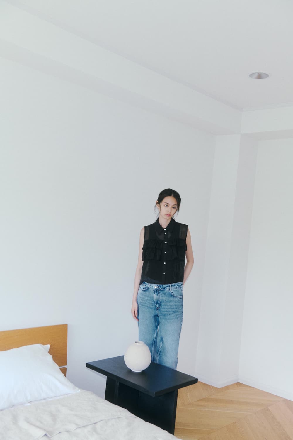 (새상품) ZARA 자라 프릴 세미 시스루탑 상품이미지3