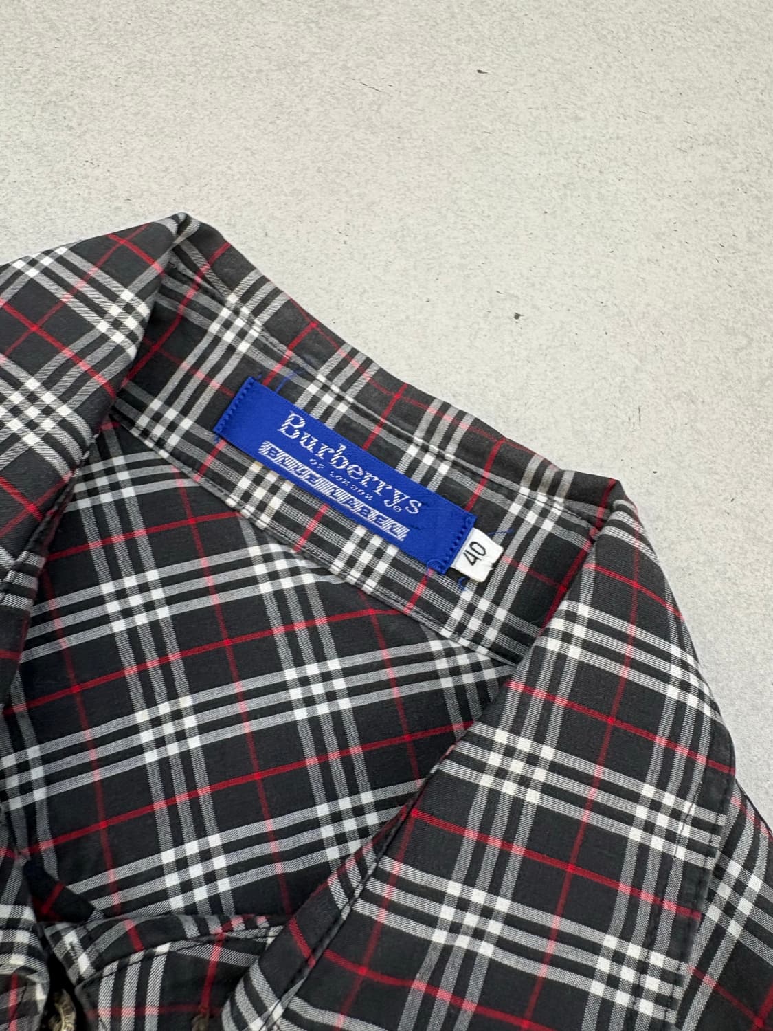 [ 40 ] 버버리 블루라벨 체크패턴 셔츠 상품이미지4