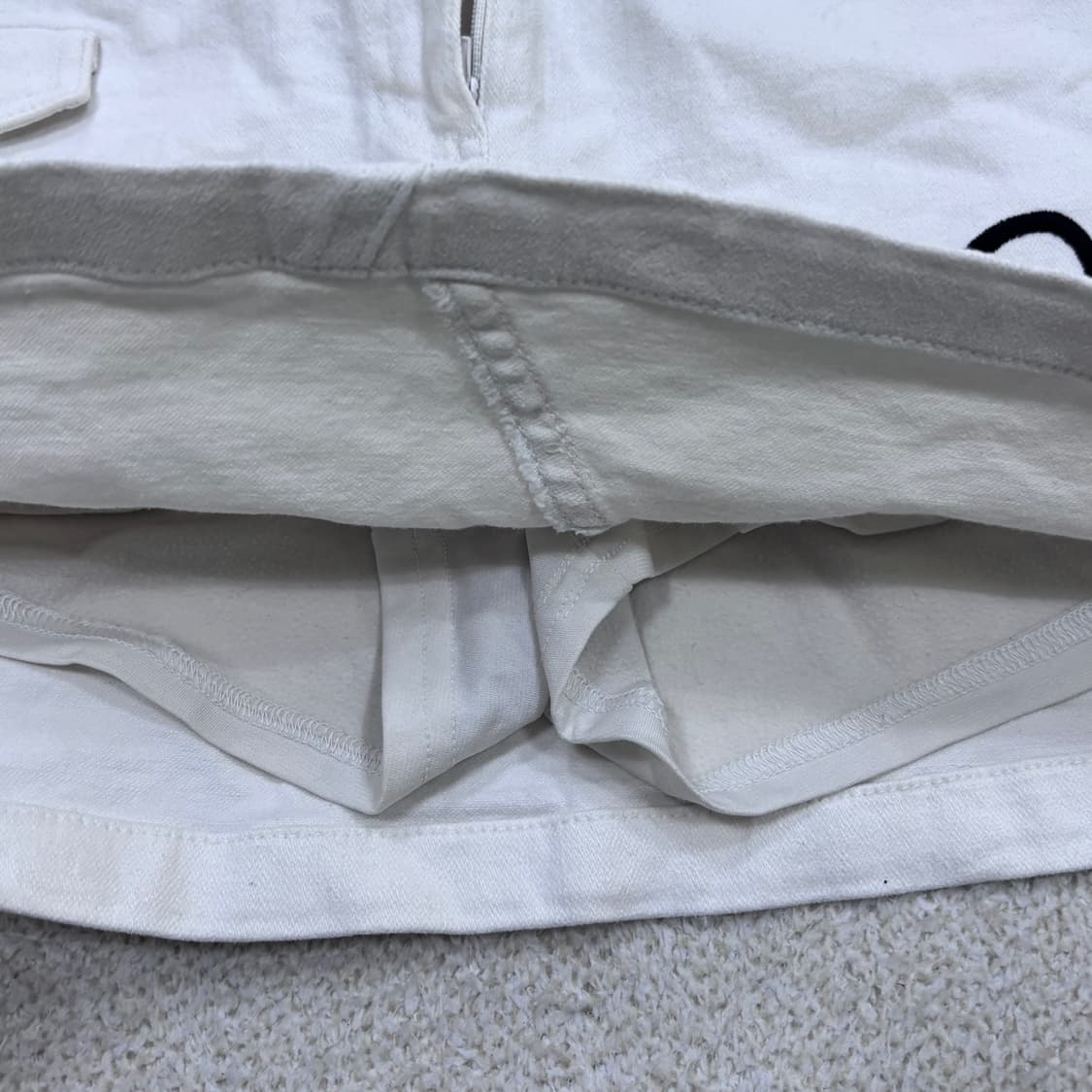 1 파리게이츠 캐릭터자수 골프 스커트 0428E 상품이미지7