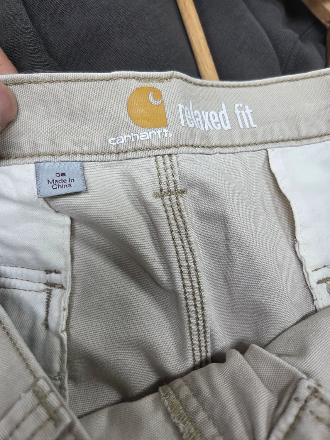 칼하트 릴렉스드핏 코튼 카고반바지 36 상품이미지4