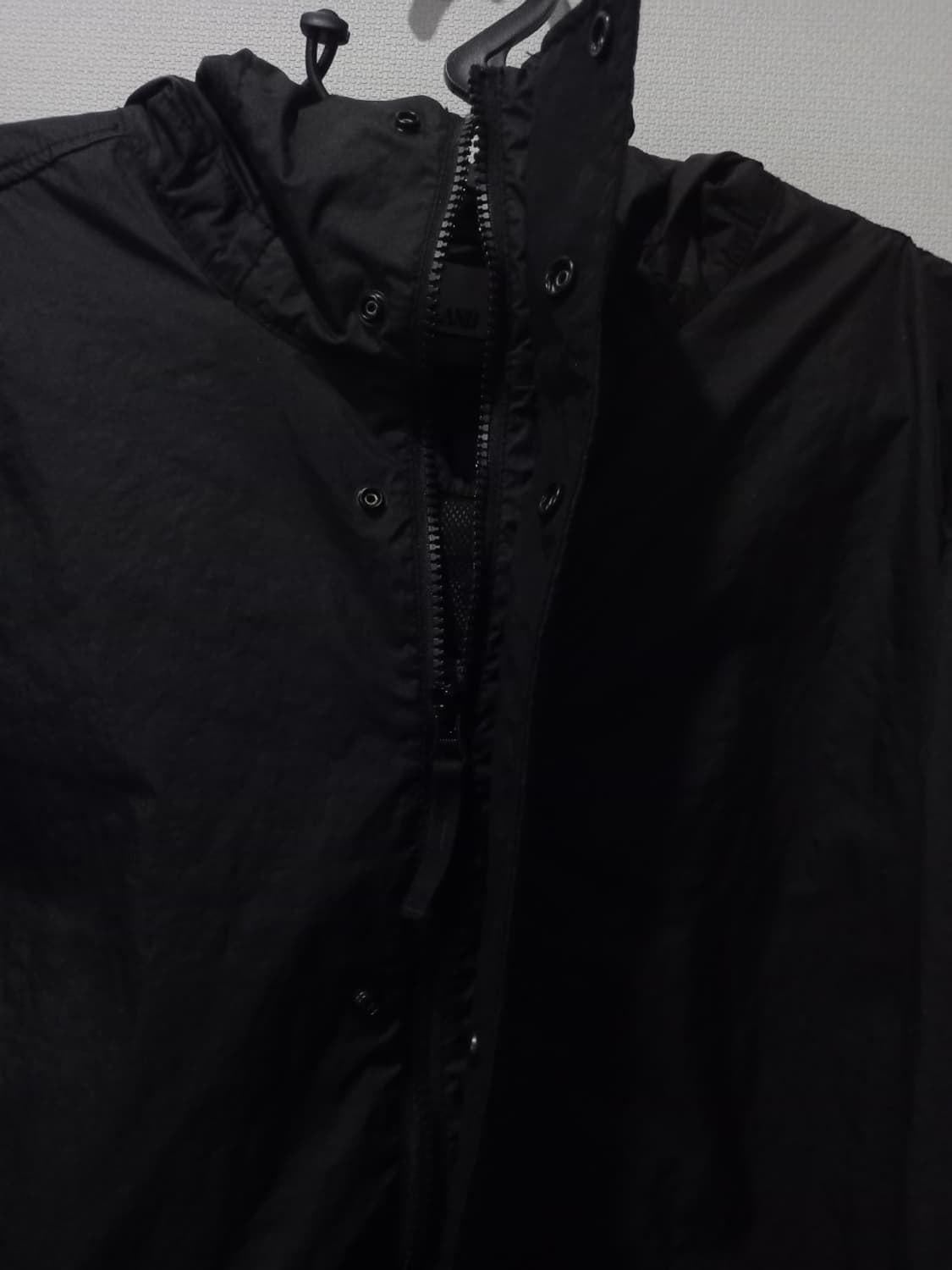 정품 [S급] 25SS 스톤아일랜드 멤브라나 후드 자켓 115 / 3XL 상품이미지3