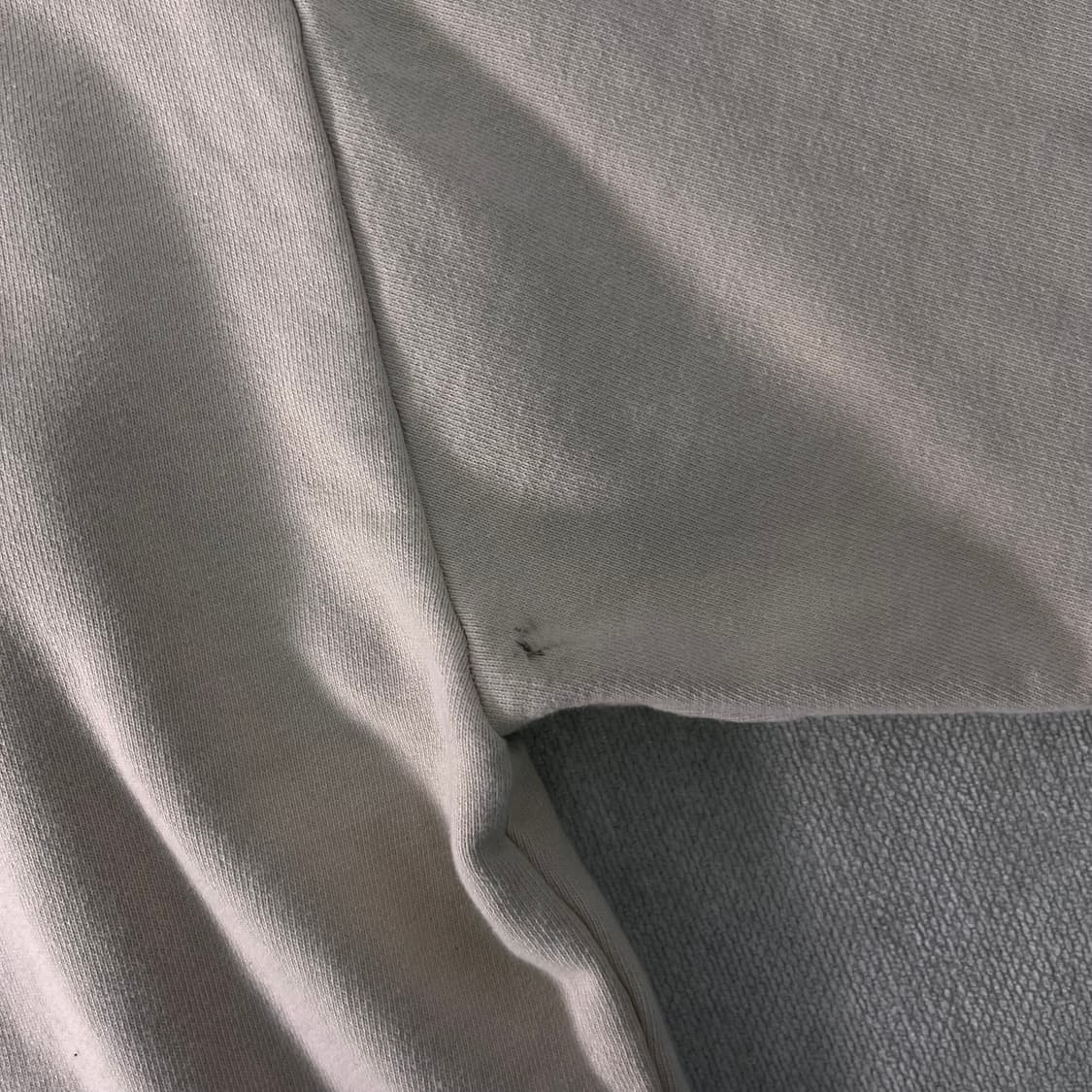 105 준지 20FW 엠브로이더리 맨투맨 상품이미지8