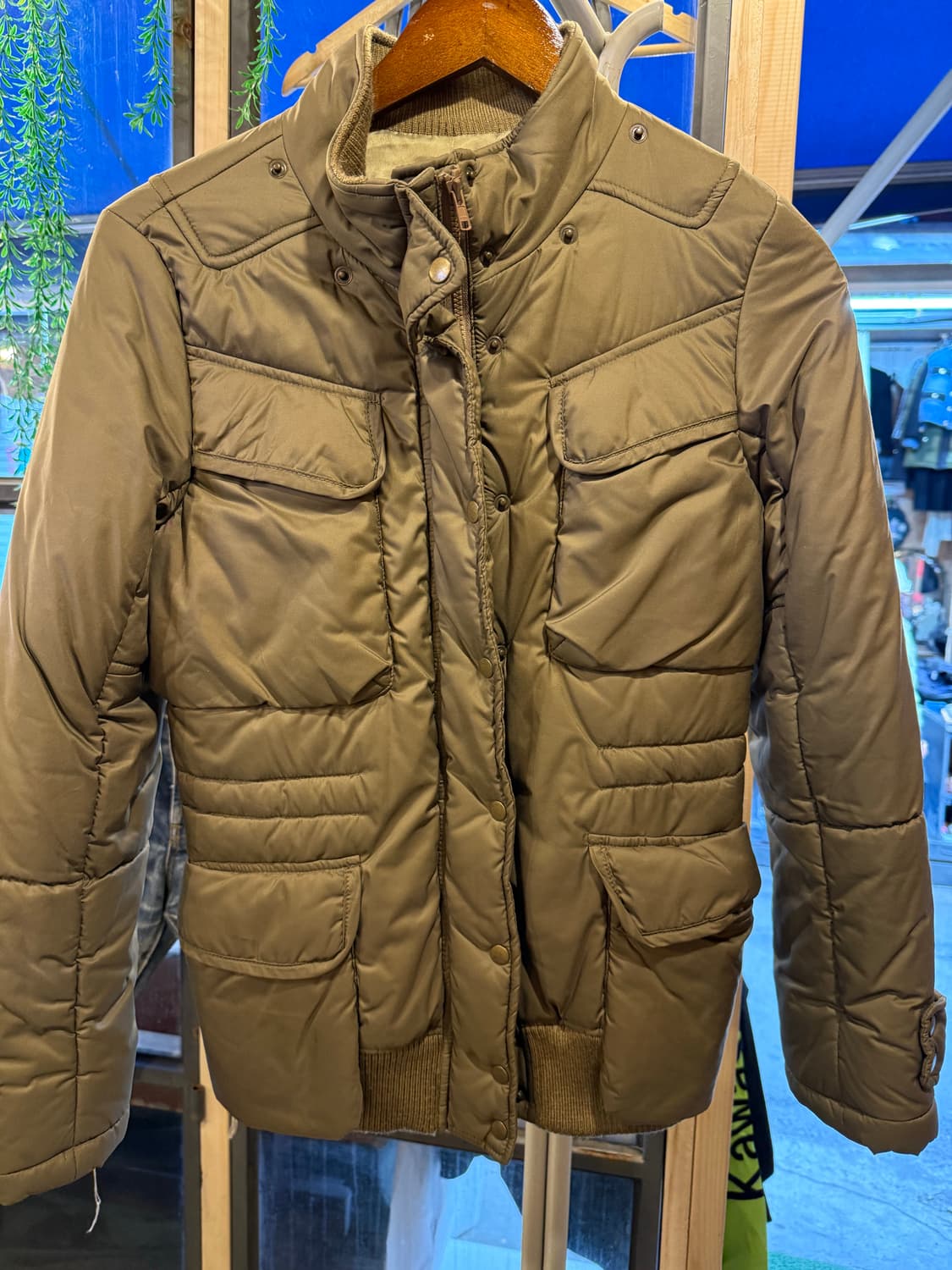 질스튜어트 베이지 경량패딩 상품이미지1