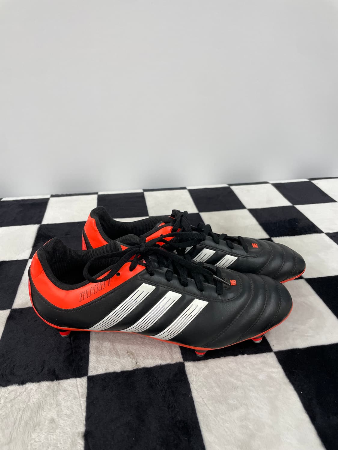 563) 아디다스 R15 TRX SG 축구화 280mm 상품이미지1