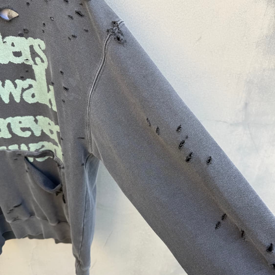 Distressed hoodie 상품이미지8