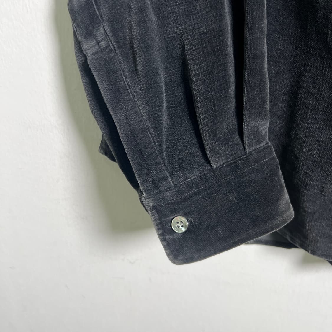 COMME CA DU MODE 꼼사데모드 블랙 벨벳 셔츠  상품이미지7