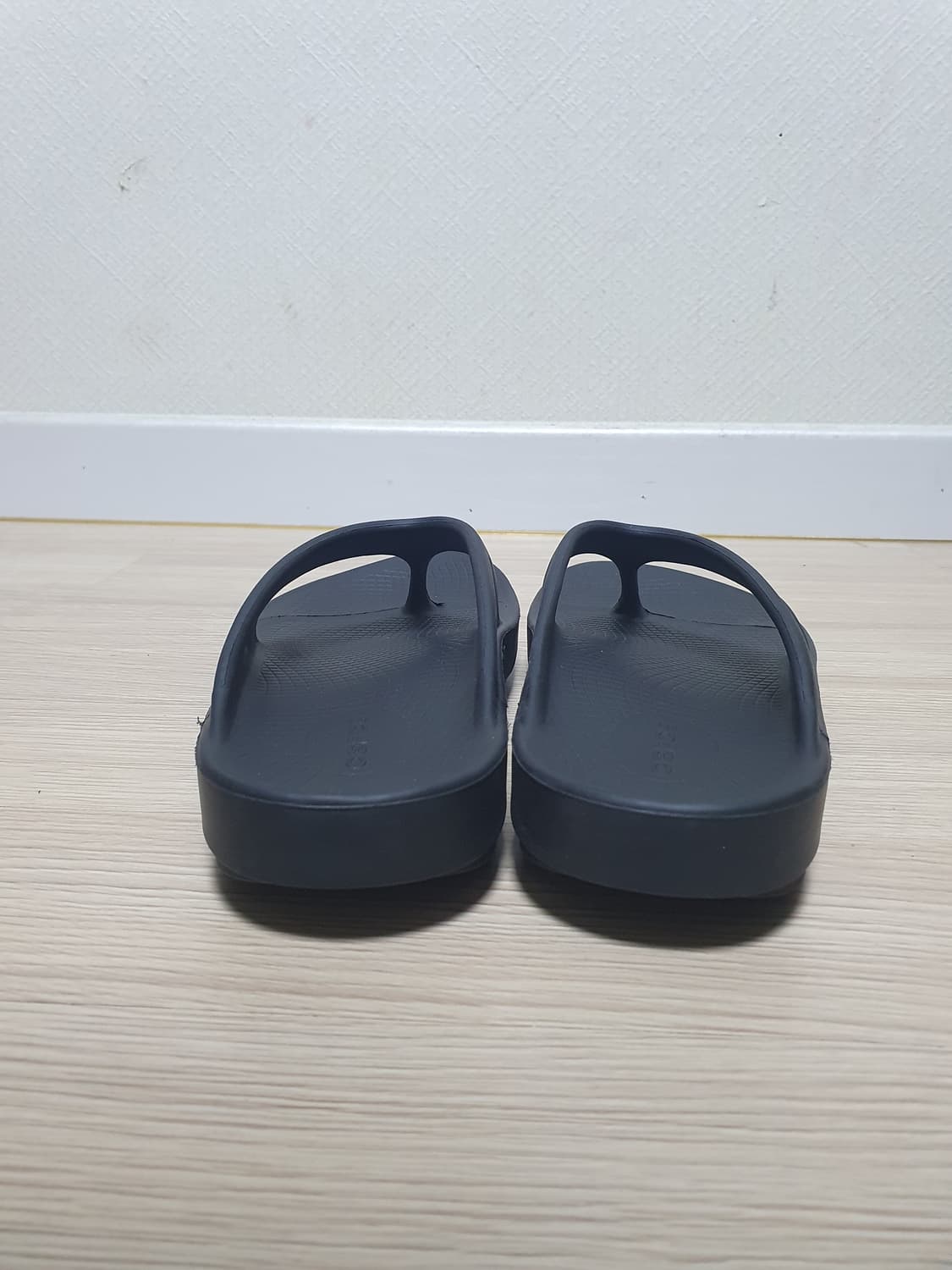 OOFOS 우포스 블랙 쪼리 270 상품이미지5