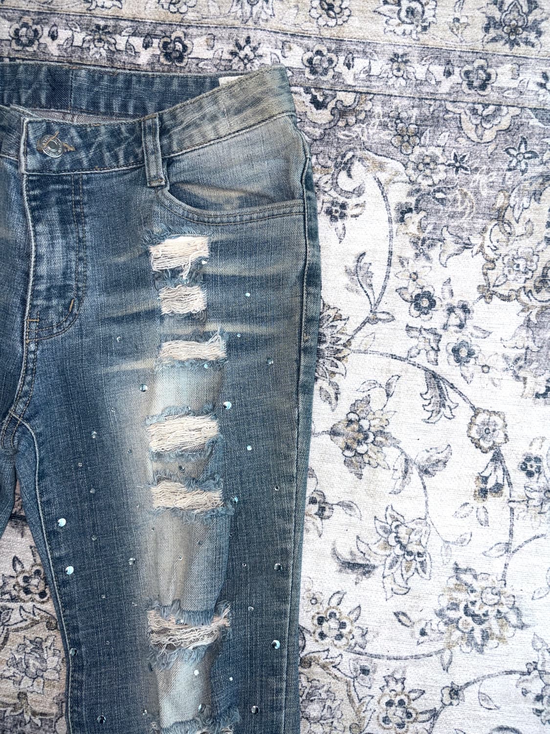 빈티지 디스트로이드 큐빅 스터드 플레어진 로우라이즈 팬츠 상품이미지4