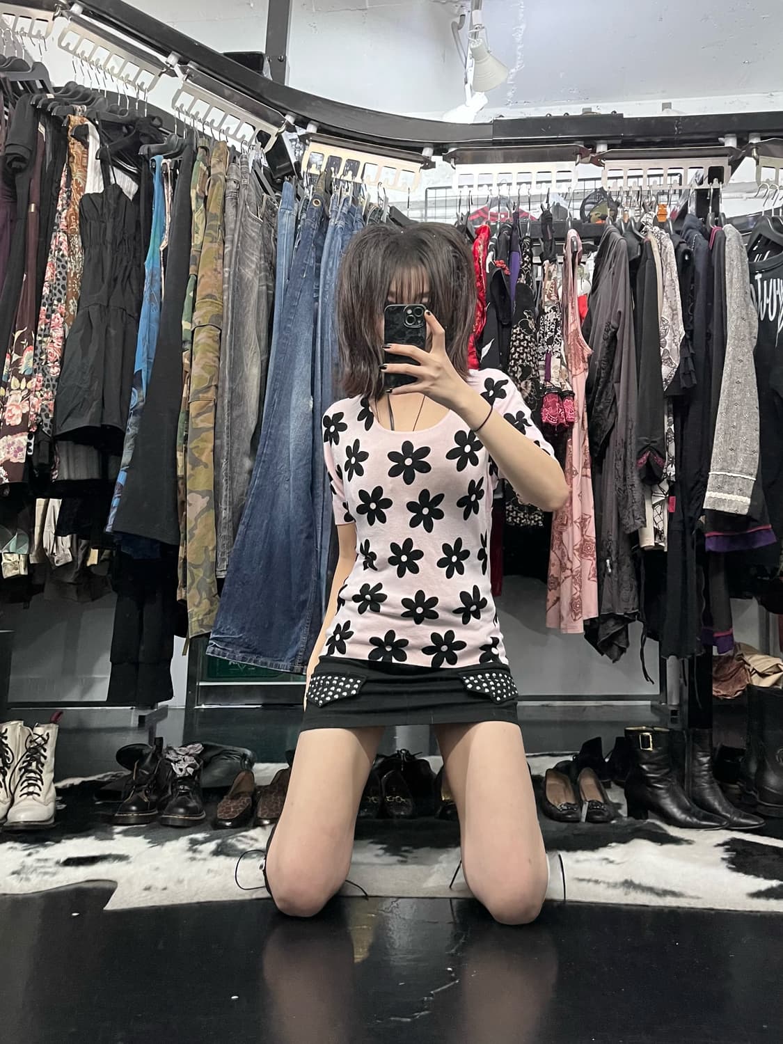 플라워패턴 슬림핏 반팔 상품이미지1