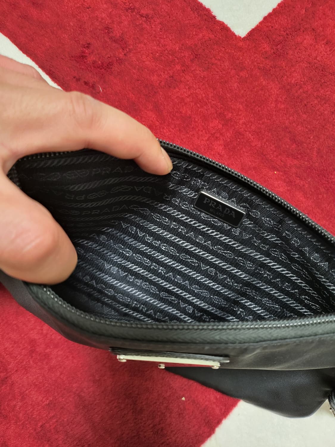 프라다 나일론 파우치 상품이미지4