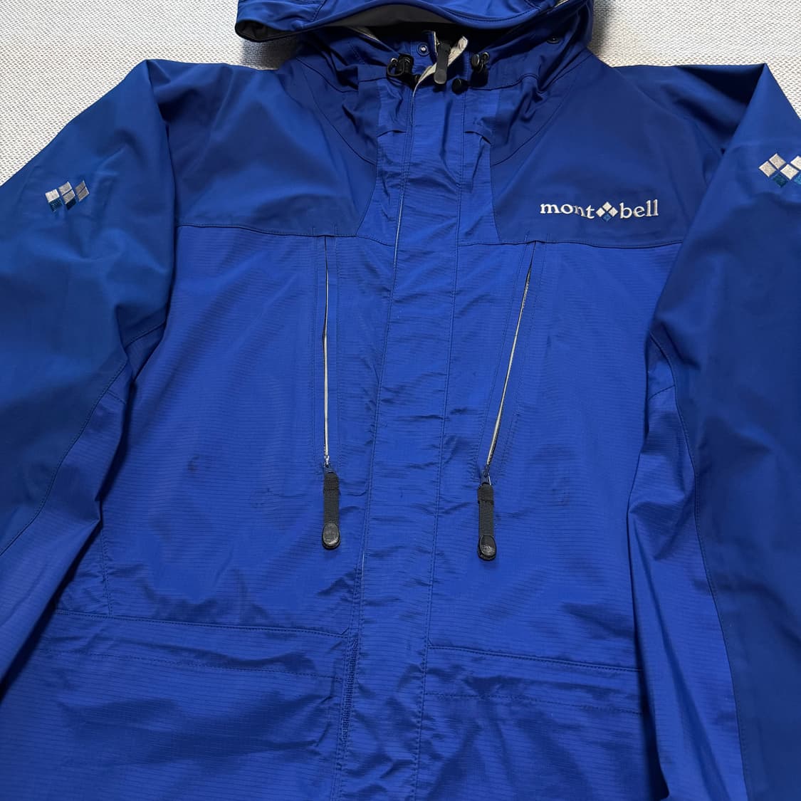 몽벨 고어텍스XCR 기능성 마운틴 자켓 상품이미지2