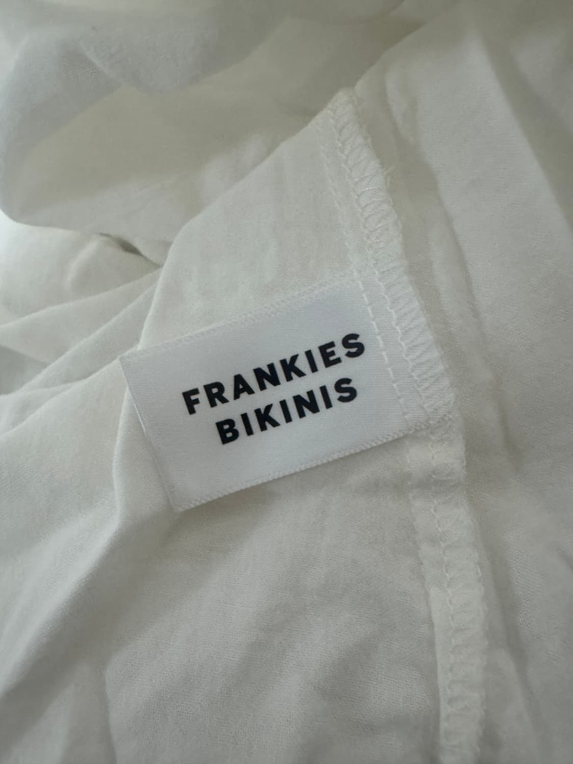 (헤일리 비버 착용 정가 25만) frankies bikinis 원피스 상품이미지5