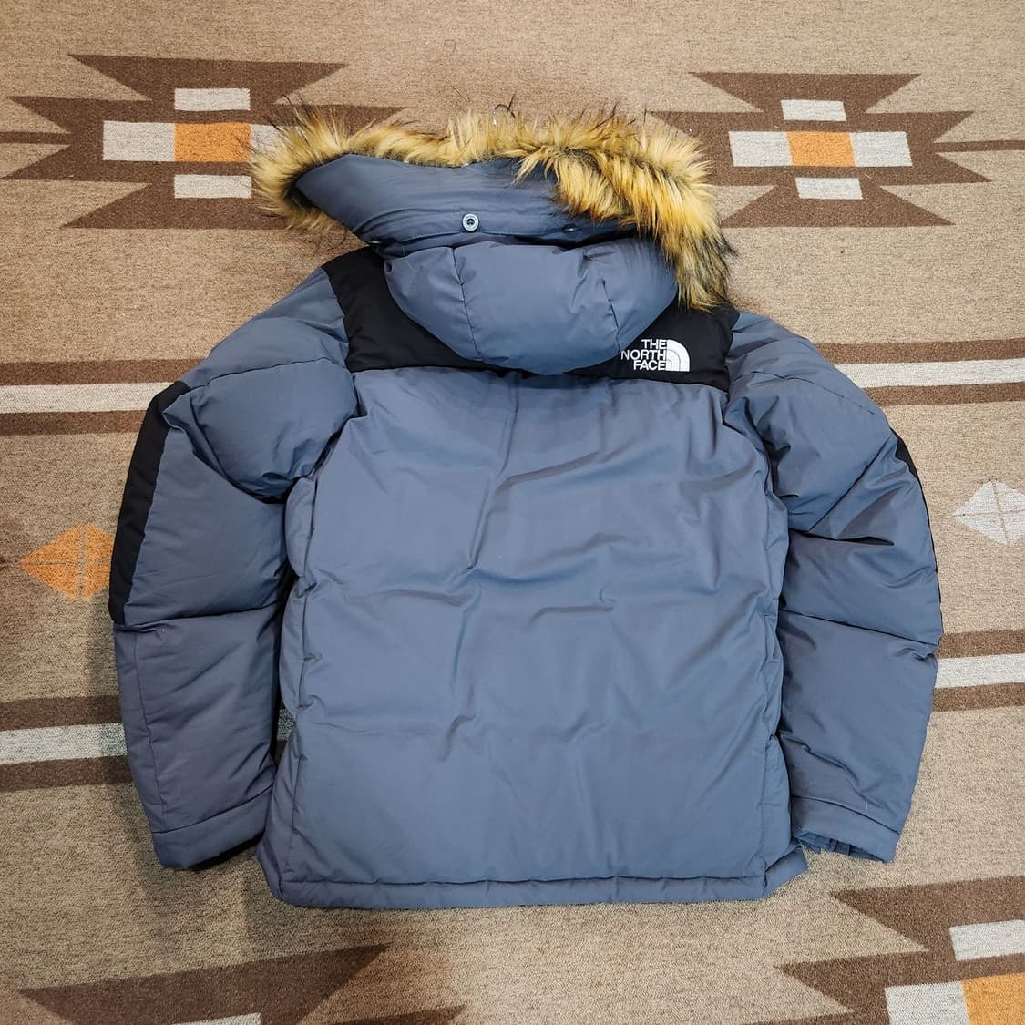 노스페이스 하이벤트 구스다운 패딩 M 상품이미지6