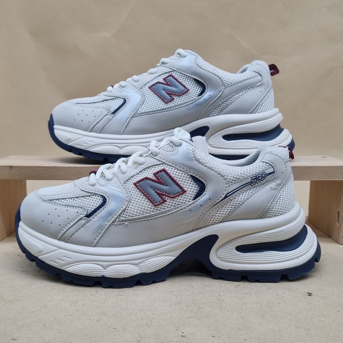 뉴발란스 530 여성운동화245 굽4 상품이미지1