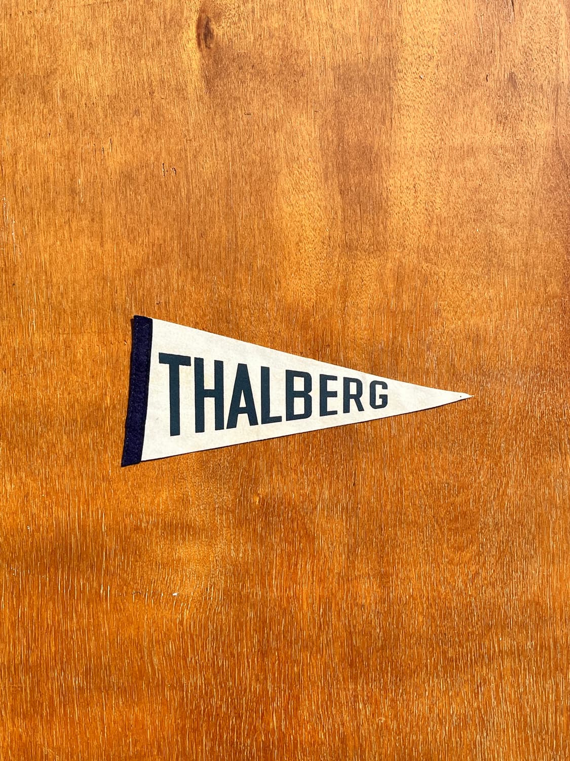Vintage Original Thalberg Felt Pennant 상품이미지1
