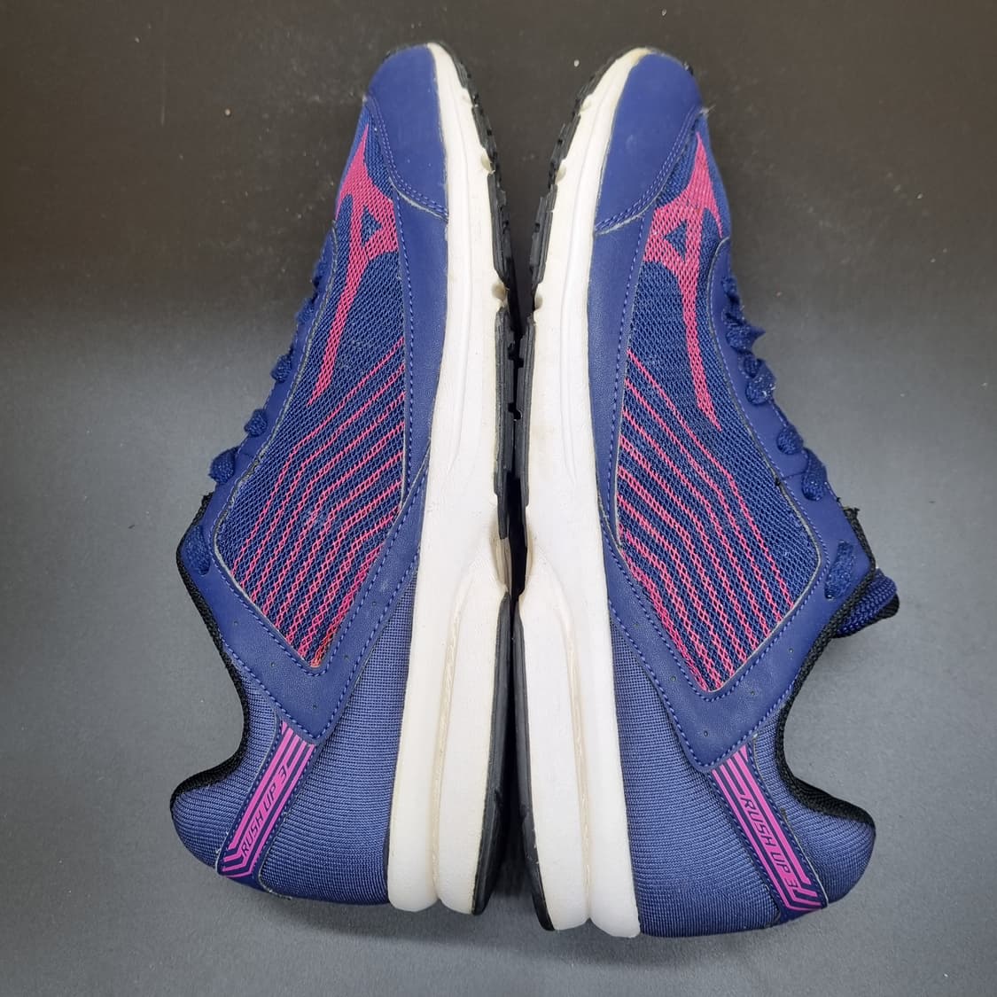 미즈노 리쉬업 운동화275 상품이미지5