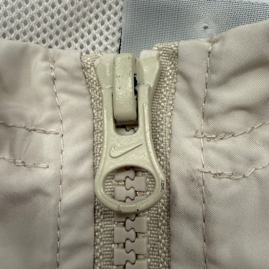 나이키 아이보리 베이지 바람막이  상품이미지7
