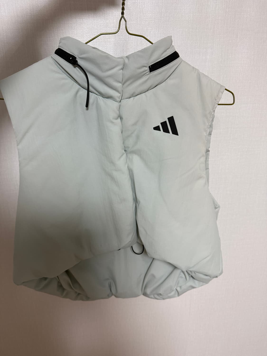 (택 있는 새상품) 아디다스 패딩 조끼 S 상품이미지1