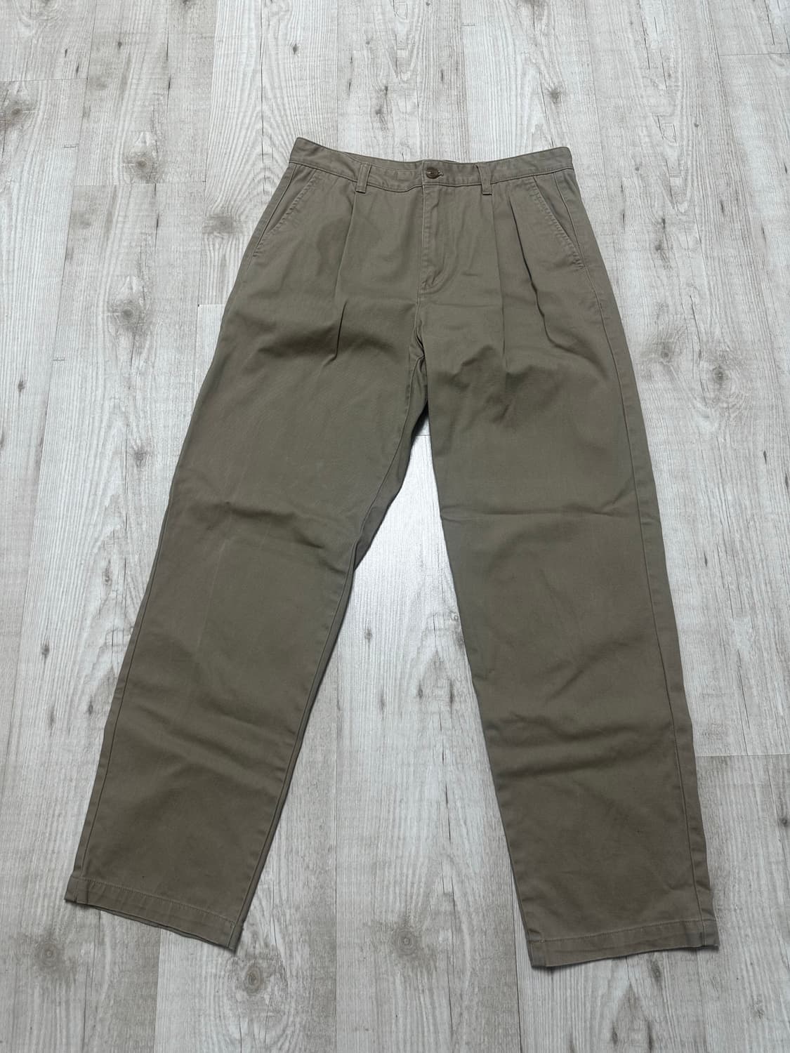 무탠다드 원 턱 레귤러 핏 치노 팬츠 [베이지] 31 상품이미지1