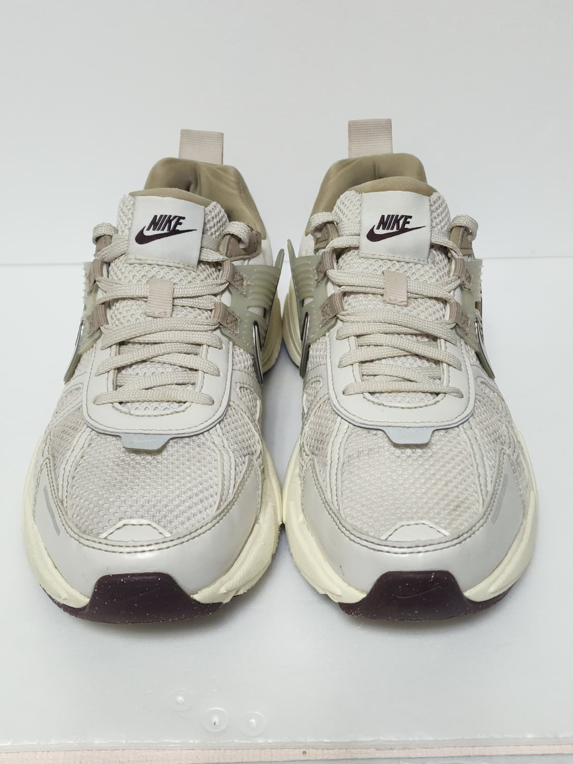 나이키 V2K 런 베이지 버건디 275mm 상품이미지4