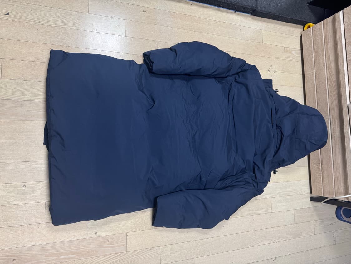 (105)휠라 헤비 벤치 롱다운 패딩 점퍼 네이비 상품이미지7