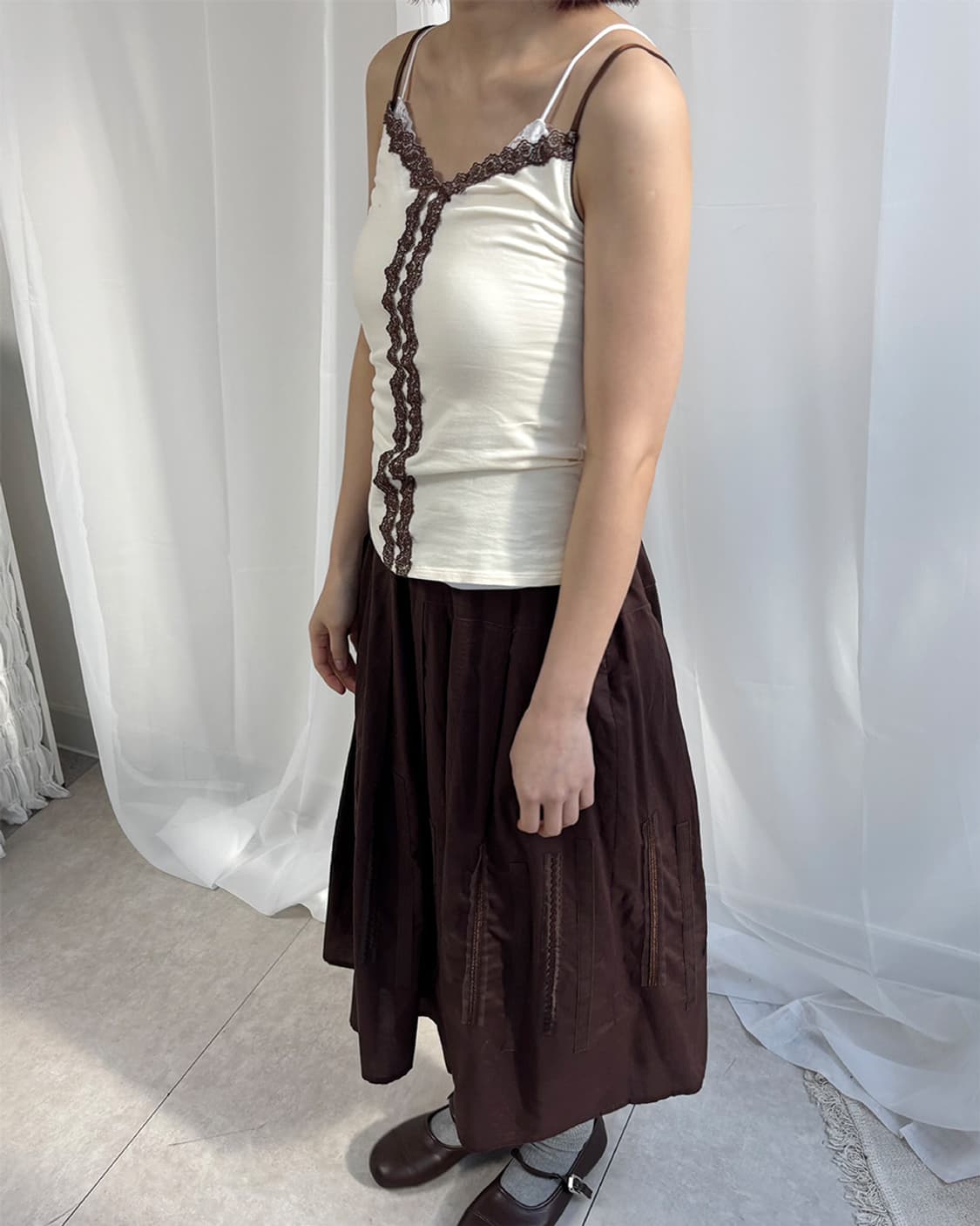 UNIQLO butter chocolate lace sleeveless 상품이미지8