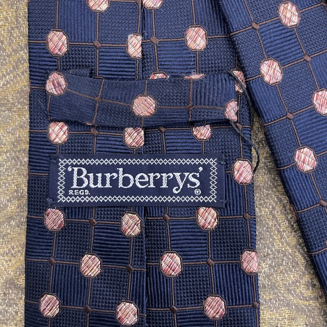 BURBERRY 버버리 실크 패턴 넥타이 하이엔드 명품 타이 상품이미지3