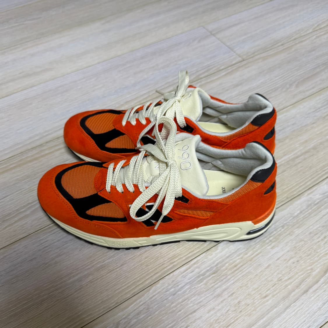 뉴발란스 990V2 마리골드 M990AI2 상품이미지1