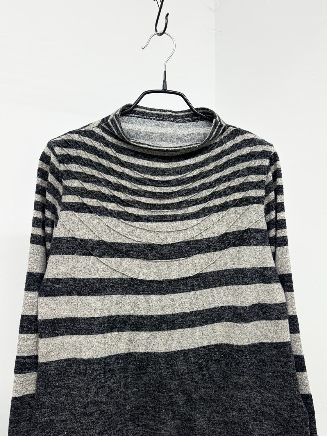 니혼진 너드 스트라이프 절개 탑 상품이미지5