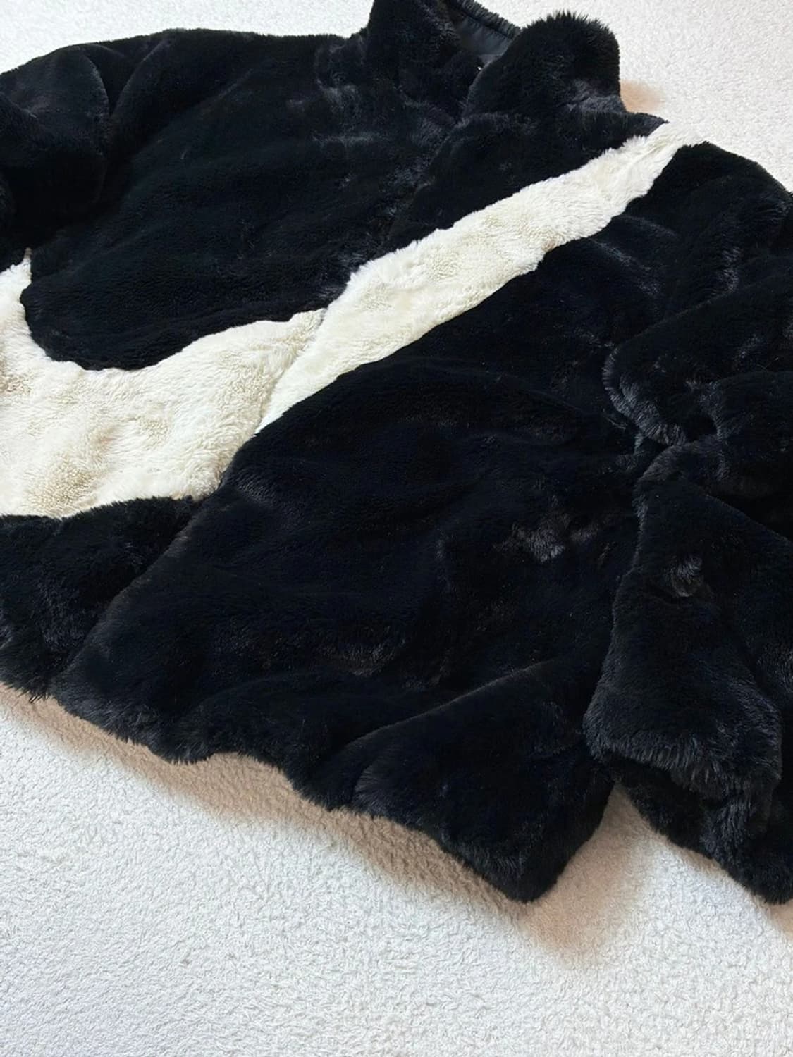 나이키 20FW 우먼스 NSW 포우 퍼 재킷 PN6795 상품이미지4