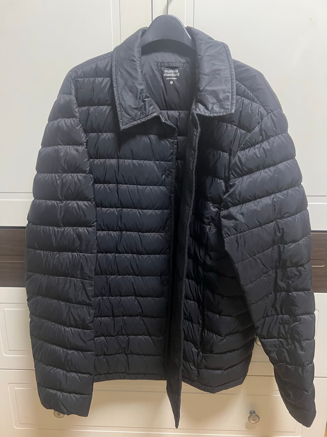 무신사 스탠다드/라이트다운 경량패딩/L 상품이미지1