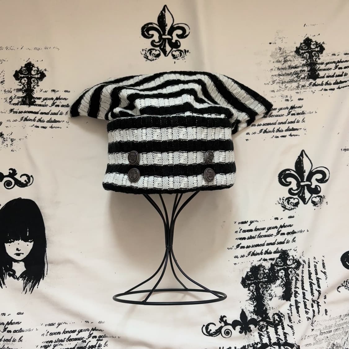 • Stripes Napoleon Burton cat Beanie  상품이미지1