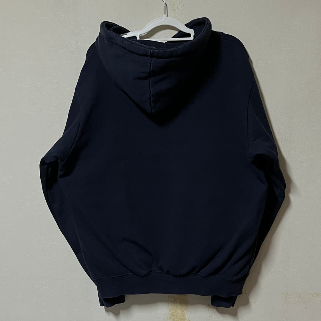 이스트쿤스트 썬더 베어 후드티 L (레드벨벳 슬기 착용) 상품이미지3