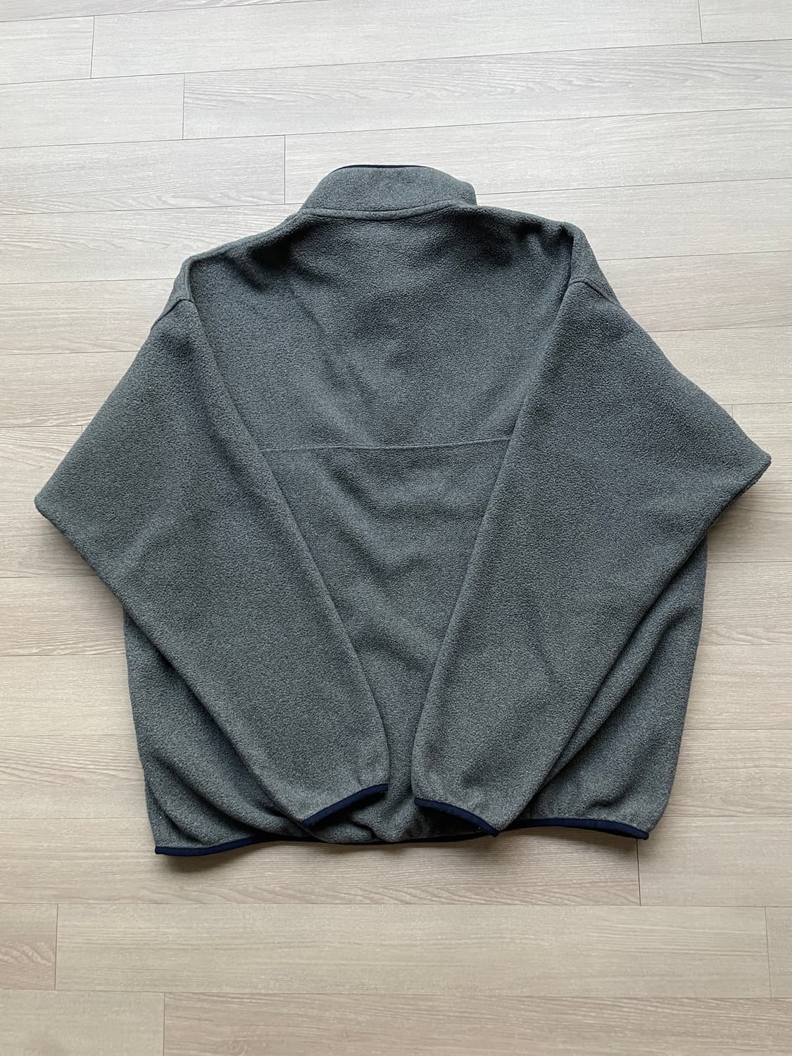 파타고니아 신칠라 니켈 네이비 그레이 플리스 patagonia 상품이미지2