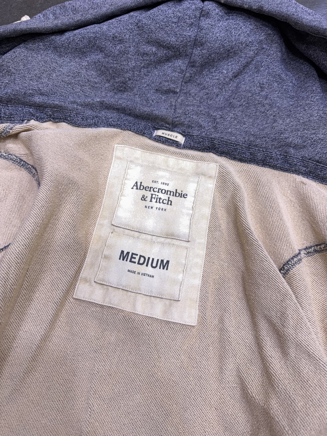 아베크롬비 버튼업 후드 머슬핏 자켓 그레이 M 상품이미지8