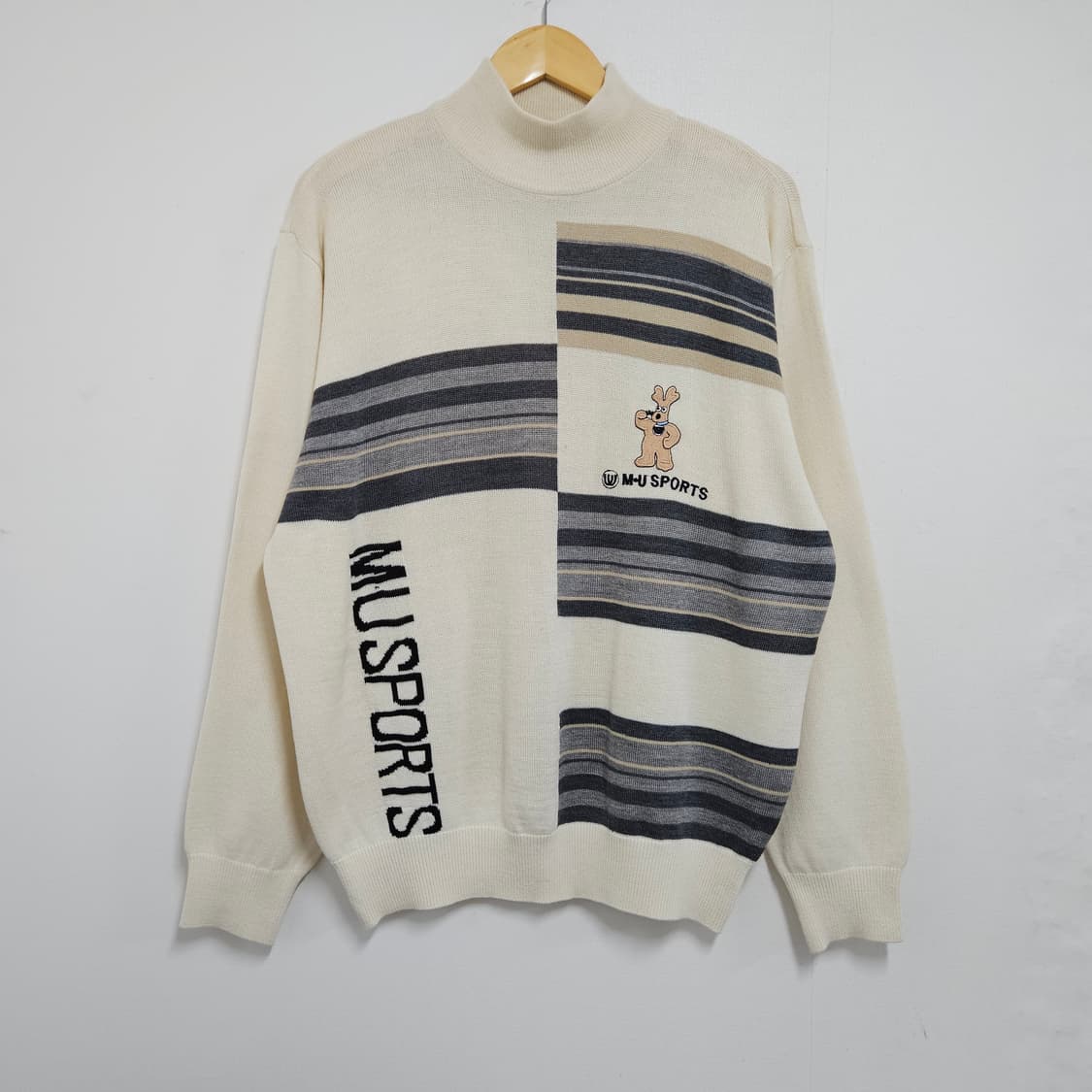 L 엠유스포츠 MU 골프 목폴라 니트 아이보리 상품이미지2